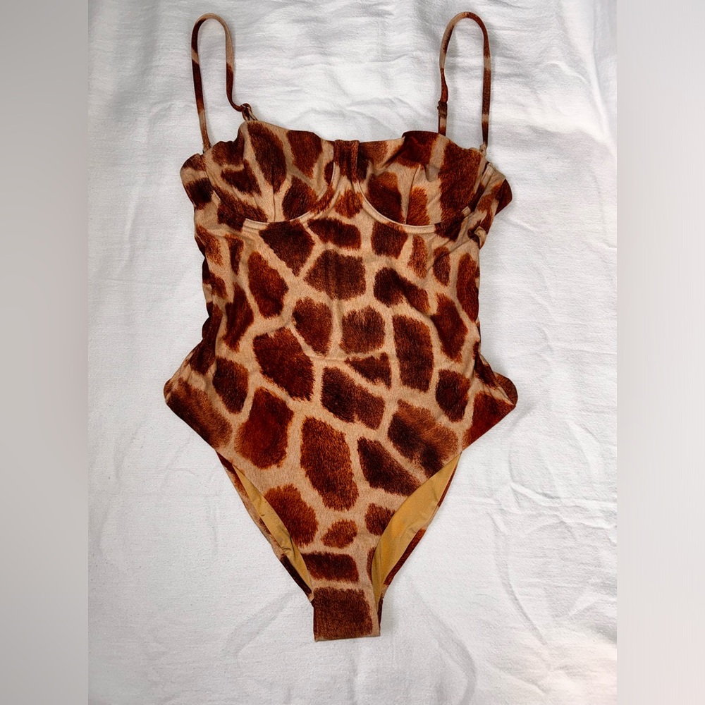 Weworewhat Balconette Giraffe
One Piece